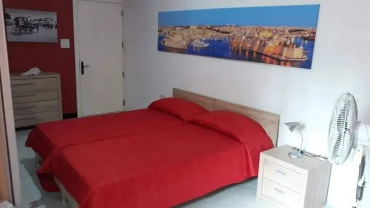 Ortak Ranzalı Oda, 2 Yatak Odası, Balkon