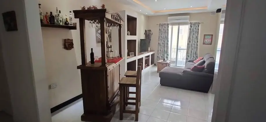 Ortak Ranzalı Oda, 2 Yatak Odası, Balkon