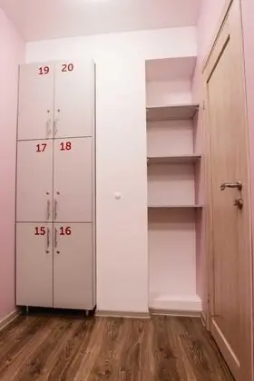 Ortak Ranzalı Oda, Sadece kadınlar için