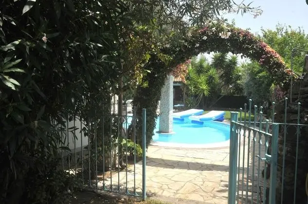 Villa, 4 Yatak Odası, Sigara İçilebilir, Şömine