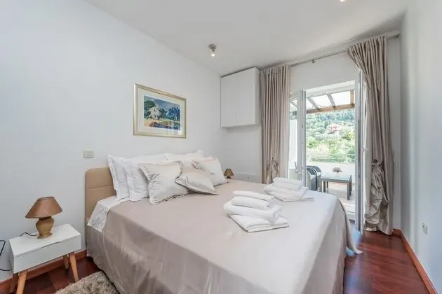Deluxe Apart Daire, Deniz Manzaralı