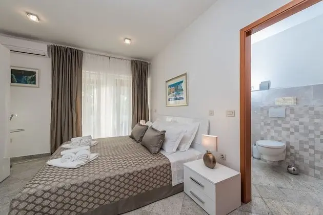 Deluxe Apart Daire, Deniz Manzaralı