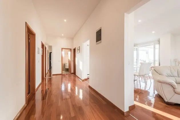 Luxury Apart Daire, Deniz Manzaralı