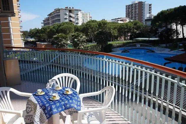 Stüdyo, Balkon