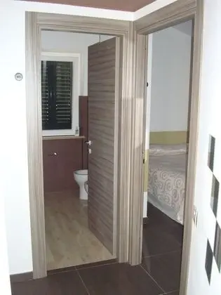 Tek Büyük Yataklı Oda, Özel Banyo (External)