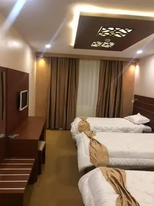 Üç Kişilik Oda, 3 Tek Kişilik Yatak