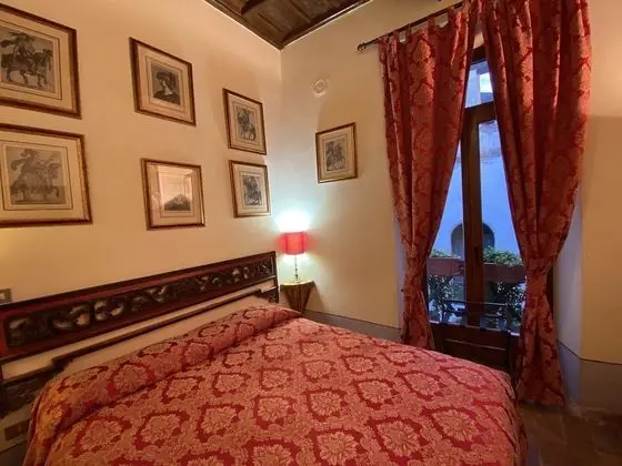 Basic Tek Büyük Yataklı Oda, 1 Çift Kişilik Yatak