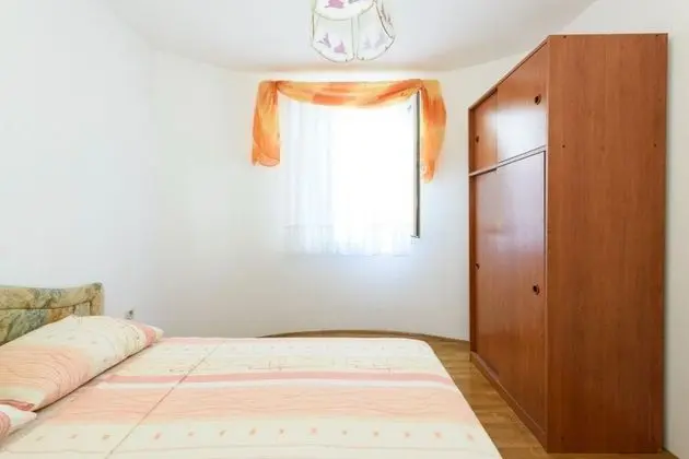 Apart Daire (Vese - 100 m from beach - A1(2+2))