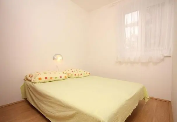 Apart Daire (Vese - 100 m from beach - A2(2+2))