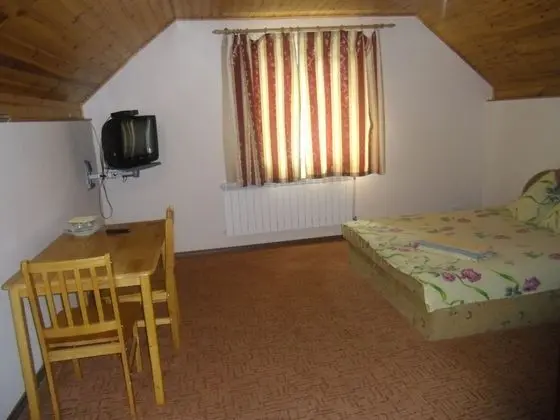 Grand Tek Büyük Yataklı Oda