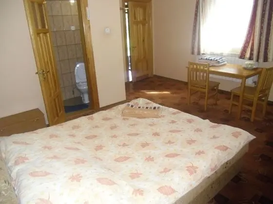 Grand Tek Büyük Yataklı Oda