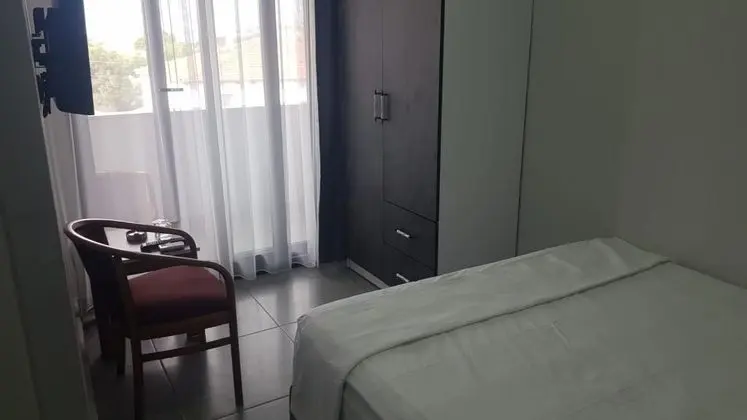 Standart Oda, Deniz veya Dağ Manzaralı