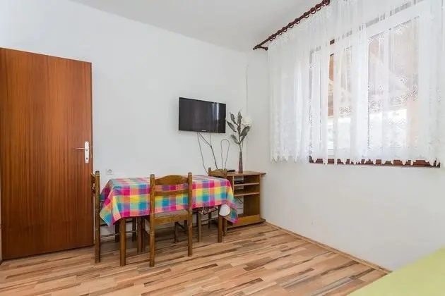 Apart Daire (Vesna - 100 m from sea - A2(2+1))