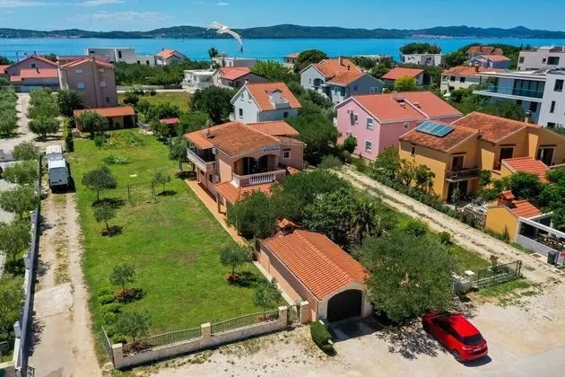 Apart Daire (Vesna - 200 m from beach - A1(2+1))