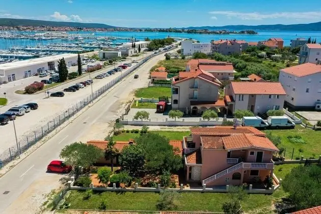 Apart Daire (Vesna - 200 m from beach - A1(2+1))