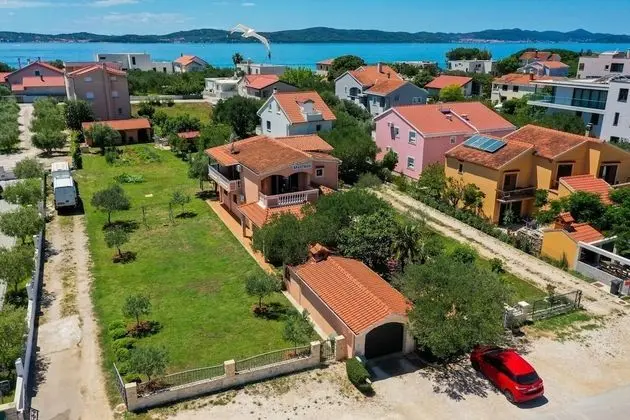 Apart Daire (Vesna - 200 m from beach - A3(2))