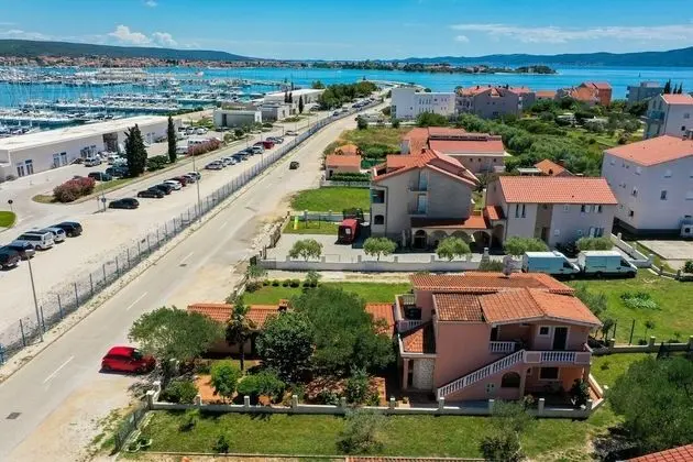 Apart Daire (Vesna - 200 m from beach - A3(2))