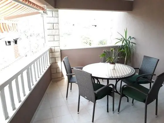 Apart Daire (Vesna - 40 m from pebble beach - A3(4)