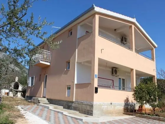 Apart Daire (Three Bedroom Apartment with Balcony)