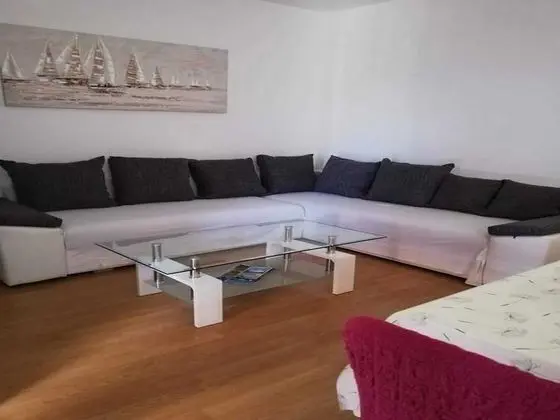 Apart Daire (Three Bedroom Apartment with Balcony)
