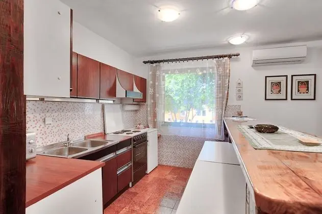 Apart Daire, Deniz Manzaralı