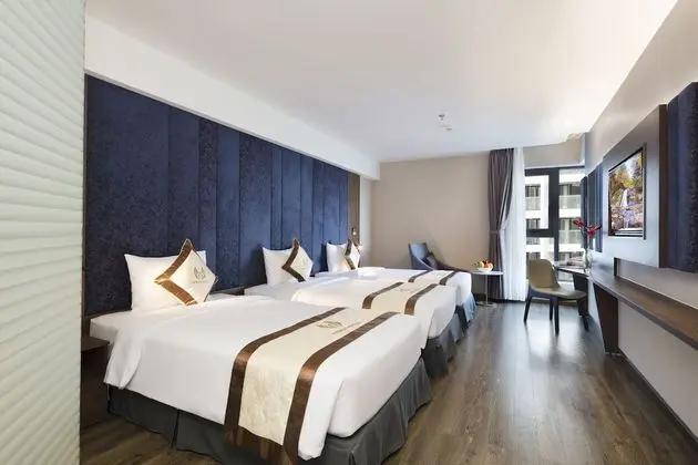 Deluxe Üç Kişilik Oda