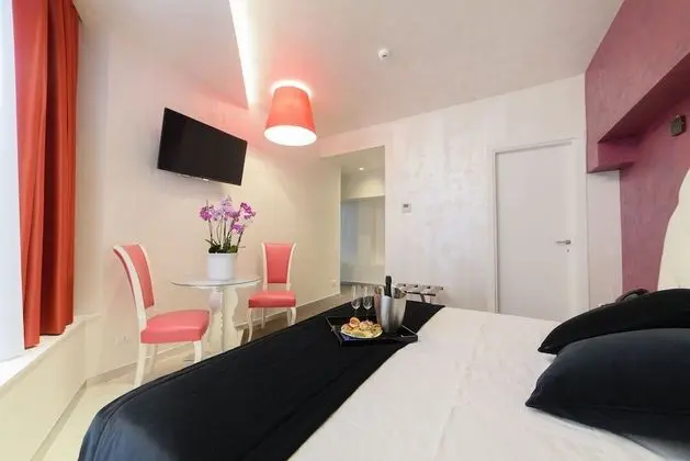 Tek Büyük Yataklı Oda