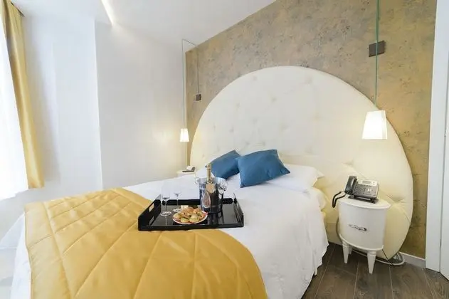 Tek Büyük Yataklı Oda