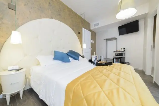 Tek Büyük Yataklı Oda