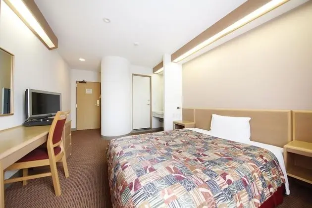 Tek Büyük Yataklı Oda, 1 Büyük (Queen) Boy Yatak, Sigara İçilebilir