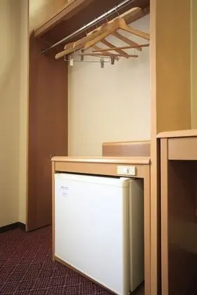 Tek Büyük Yataklı Oda, Sigara İçilmez (Adjoining)