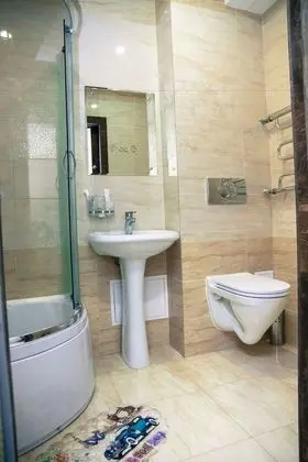 Design Tek Büyük Yataklı Oda, Sigara İçilmez, Köşe