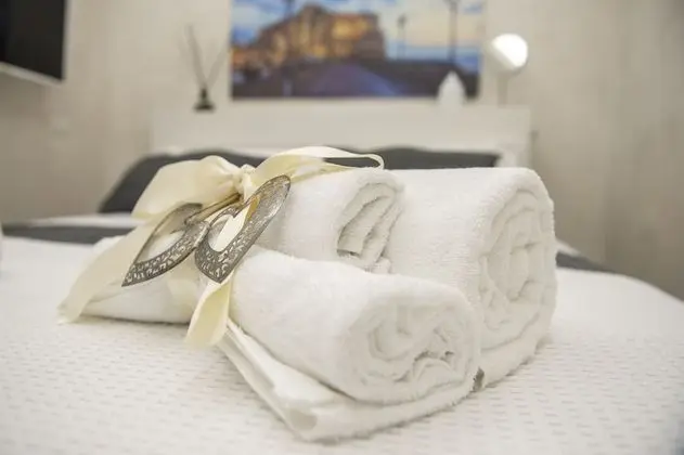 Classic Tek Büyük Yataklı Oda