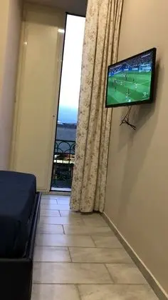 Tek Büyük Yataklı Oda, Balkon