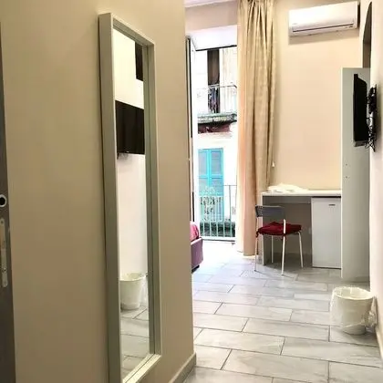 Üç Kişilik Oda, Balkon