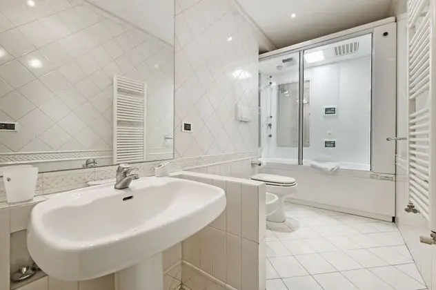 Apart Daire, 4 Yatak Odası