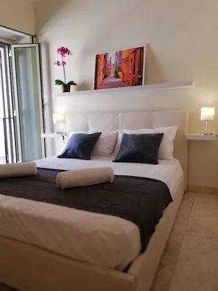 Tek Büyük Yataklı Oda, Banyolu/Duşlu (Suite 3)