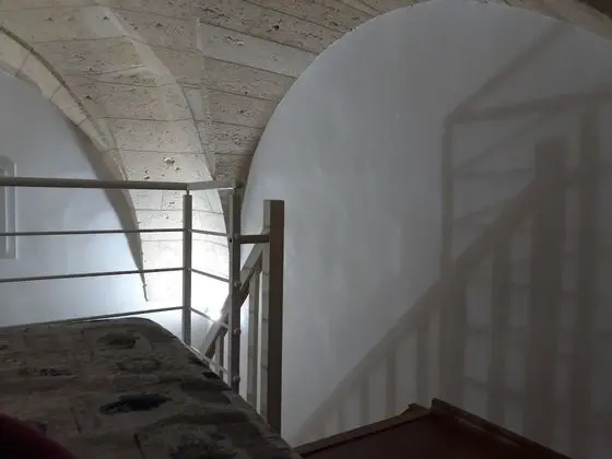 Tek Büyük Yataklı Oda, Küçük Mutfak