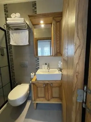 Çift Kişilik, Şehir Manzaralı