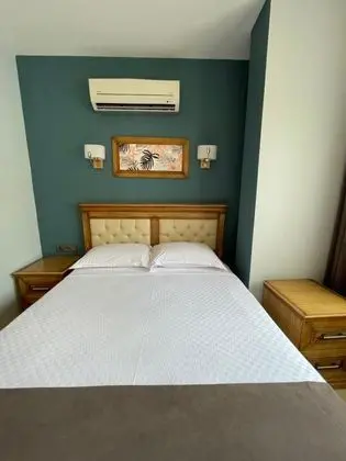 Çift Kişilik, Şehir Manzaralı