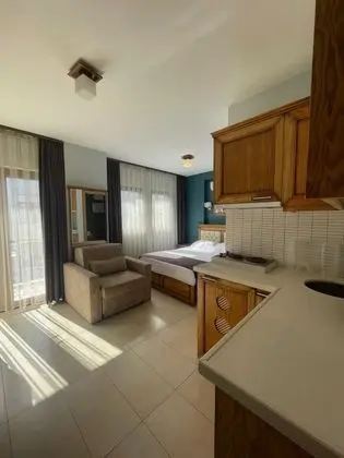 Çift Kişilik, Şehir Manzaralı