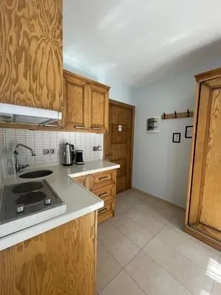 Çift Kişilik, Şehir Manzaralı