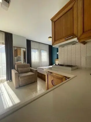 Çift Kişilik, Şehir Manzaralı