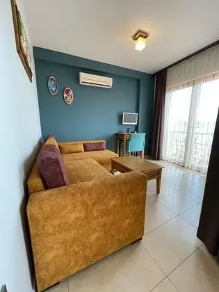 Deluxe Suit 1+1 Oda, Deniz Manzaralı