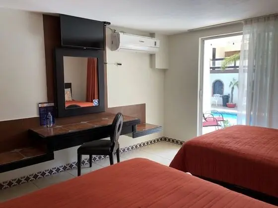 Superior Oda, 2 Çift Kişilik Yatak, Havuz Kullanımı, Havuz Manzaralı
