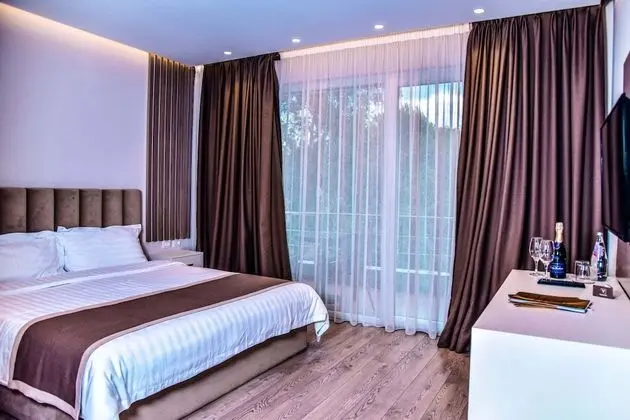 Standard Tek Büyük veya İki Ayrı Yataklı Oda, 1 Yatak Odası, Balkon, Şehir Manzaralı