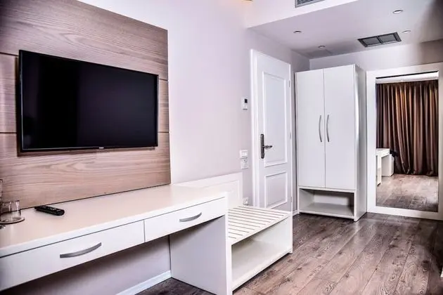 Standard Tek Büyük veya İki Ayrı Yataklı Oda, 1 Yatak Odası, Balkon, Şehir Manzaralı
