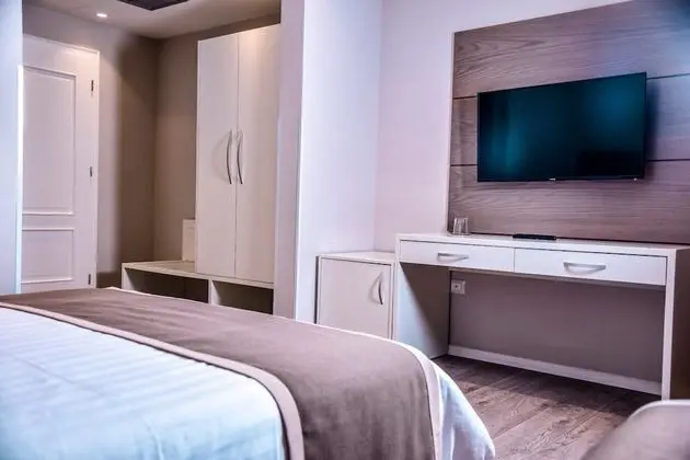Standard Tek Büyük veya İki Ayrı Yataklı Oda, 1 Yatak Odası, Balkon, Şehir Manzaralı