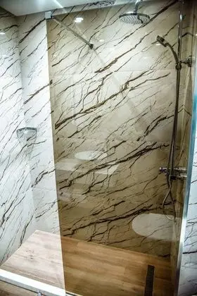Superior Tek Büyük veya İki Ayrı Yataklı Oda, 1 Yatak Odası, Balkon, Şehir Manzaralı