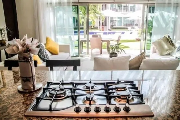 Luxury Daire, 2 Yatak Odası, Havuz Manzaralı, Havuz Kenarı